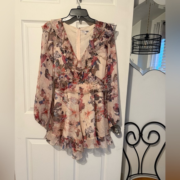 Floral Ruffle Romper - Picture 2 of 3